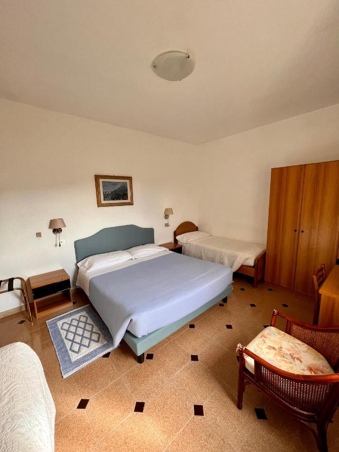 Hotel La Capannina アリッツォ エクステリア 写真